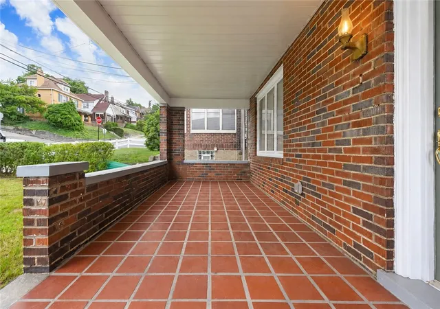 Photo 3 of Single family home for sale at 6418 Landview Rd, Squirrel Hill, PA 15217 | MLS# 1775985 | Listing updated on 2026-10-16