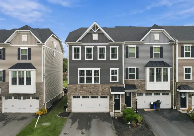 Townhouse for sale at 4042 Crown Dr, South Park, PA 15129 | MLS# 1776066