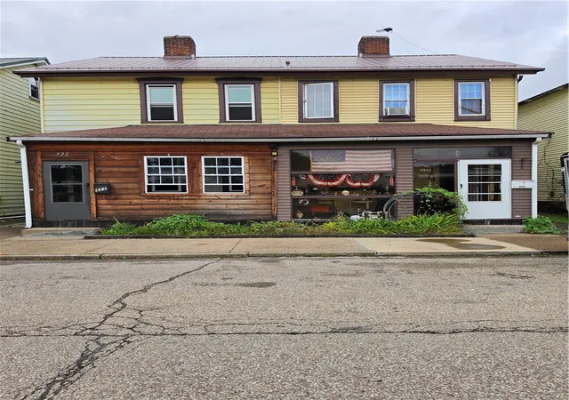 Photo 1 of Single family home for sale at 322 W & 320 6th Ave, Tarentum, PA 15084 | MLS# 1776180 | Listing updated on 2026-10-14