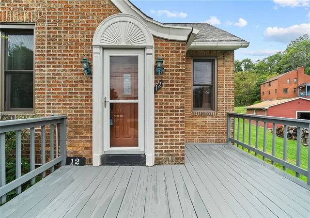 Photo 3 of Single family home for sale at 12 Sunrise Dr, Pleasant Hills, PA 15236 | MLS# 1776052 | Listing updated on 2026-10-20