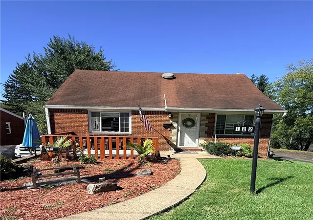 Photo 1 of Single family home for sale at 122 S Joslyn Dr, Penn Hills, PA 15235 | MLS# 1776196 | Listing updated on 2026-10-19