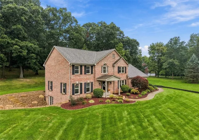 Photo 3 of Single family home for sale at 111 Timberlee Dr, Connoquenessing Twp, PA 16033 | MLS# 1776150 | Listing updated on 2026-10-19