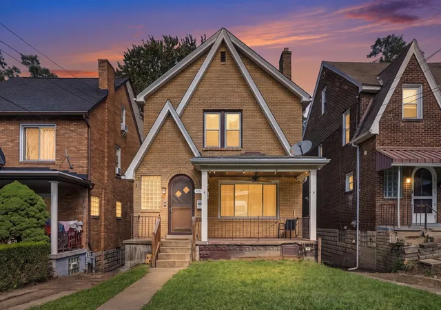 Photo 1 of Single family home for sale at 6533 Rosemoor St, Squirrel Hill, PA 15217 | MLS# 1776231 | Listing updated on 2026-10-16