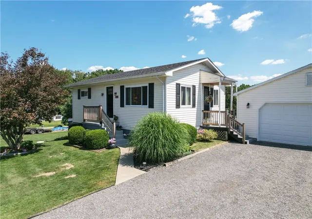 Photo 1 of Single family home for sale at 150 Melzina St, Springdale Twp, PA 15144 | MLS# 1776174 | Listing updated on 2026-10-18