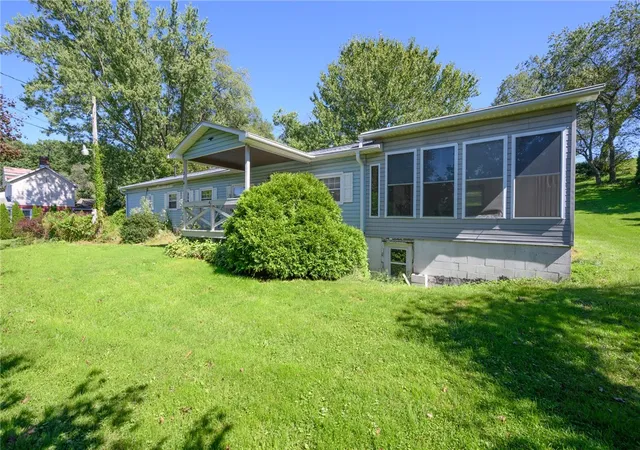 Photo 2 of Sale Pending at 214 Deer Crk Rd, Clinton Twp, PA 16056 | MLS# 1776773 | Listing updated on 2026-10-14