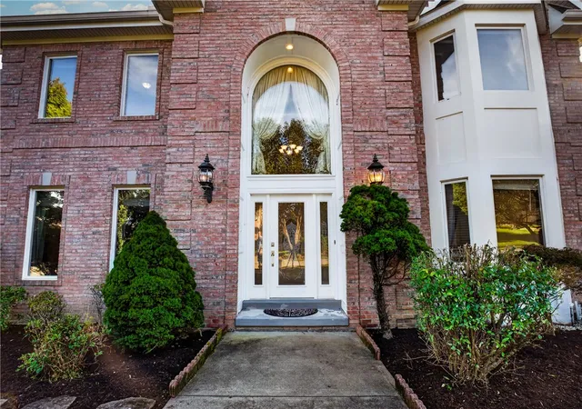 Photo 3 of Single family home for sale at 248 Whetherburn Dr, Pine Twp, PA 15090 | MLS# 1776843 | Listing updated on 2026-10-20