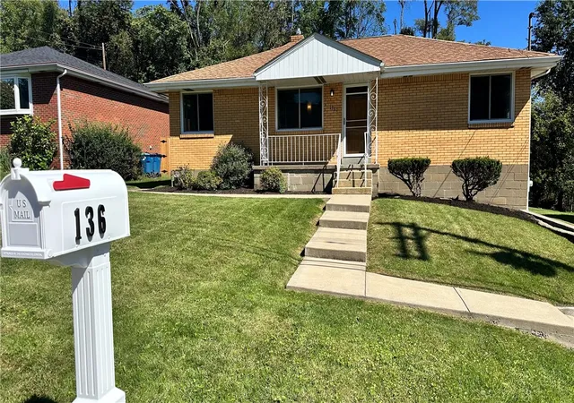 Photo 3 of Single family home for sale at 136 Richey Dr, Penn Hills, PA 15147 | MLS# 1776623 | Listing updated on 2026-10-16