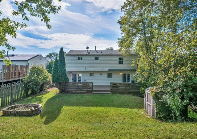 Photo 3 of Single family home for sale at 247 Darlan Hl Dr, Plum Boro, PA 15239 | MLS# 1776894 | Listing updated on 2026-10-16