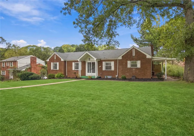 Photo 2 of Single family home for sale at 3601 Mccrady Rd, Churchill Boro, PA 15235 | MLS# 1777102 | Listing updated on 2026-10-19
