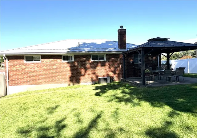 Photo 2 of Single family home for sale at 108 Philomena Dr, Moon/crescent Twp, PA 15108 | MLS# 1776962 | Listing updated on 2026-10-19