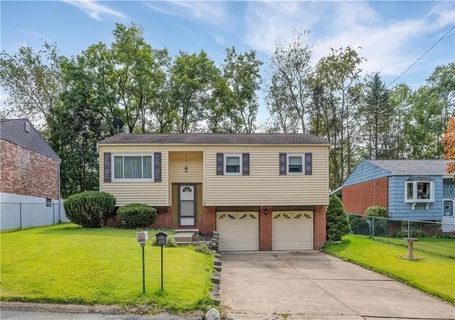 Photo 1 of Single family home for sale at 102 Bucknell Dr, Springdale Twp, PA 15144 | MLS# 1777118 | Listing updated on 2026-10-16