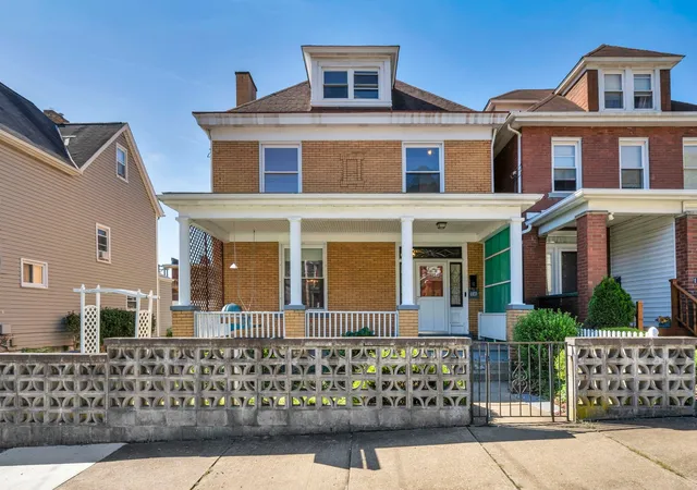 Photo 2 of Single family home for sale at 1107 Woodward Ave, Mc Kees Rocks, PA 15136 | MLS# 1777123 | Listing updated on 2026-10-13