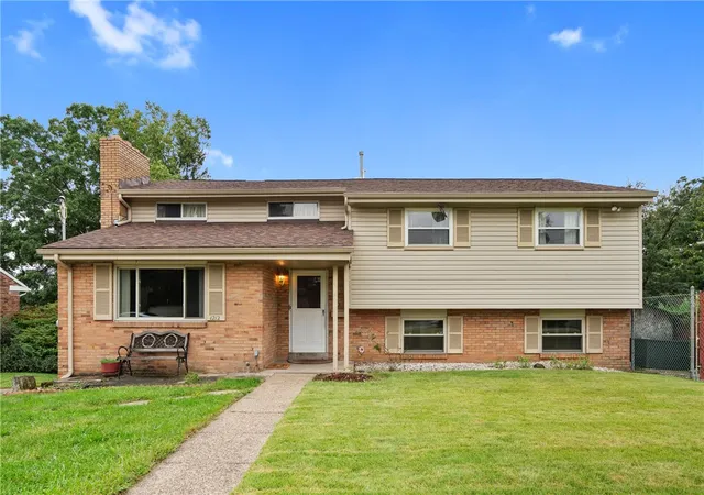 Photo 1 of Single family home for sale at 1212 Northwestern Dr, Monroeville, PA 15146 | MLS# 1776145 | Listing updated on 2026-10-13