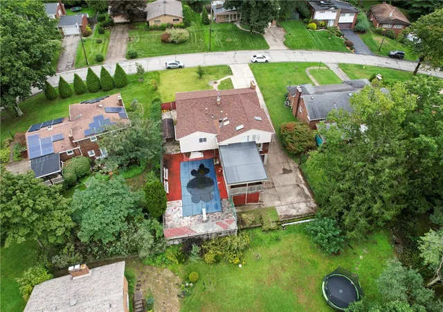 Photo 3 of Single family home for sale at 1212 Northwestern Dr, Monroeville, PA 15146 | MLS# 1776145 | Listing updated on 2026-10-13