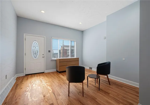 Photo 2 of Single family home for sale at 915 Mccandless Ave, Lawrenceville, PA 15201 | MLS# 1777156 | Listing updated on 2026-10-18