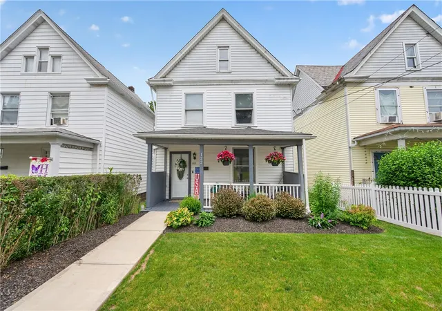 Photo 1 of Single family home for sale at 122 Wallula Ave, City Of But Se, PA 16001 | MLS# 1777183 | Listing updated on 2026-10-18