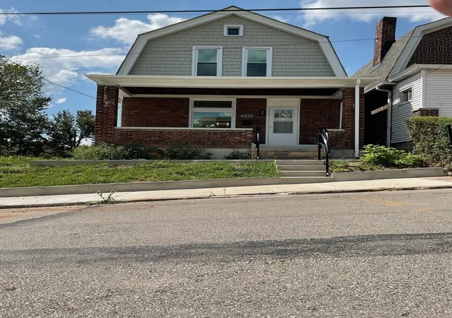 Photo 1 of Single family home for sale at 844 Gearing Ave, Beltzhoover, PA 15210 | MLS# 1777192 | Listing updated on 2026-10-13