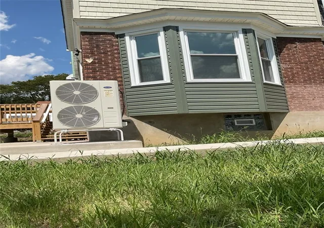 Photo 3 of Single family home for sale at 844 Gearing Ave, Beltzhoover, PA 15210 | MLS# 1777192 | Listing updated on 2026-10-13