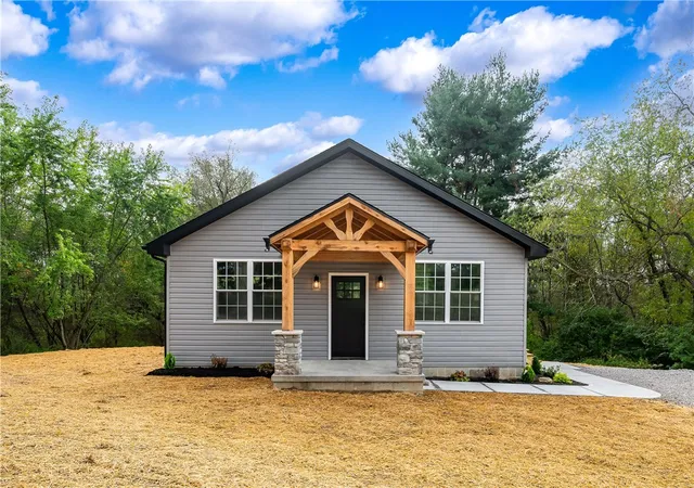 Photo 2 of Single family home for sale at 156 Moran Rd, Summit Twp, PA 16002 | MLS# 1777238 | Listing updated on 2026-10-18