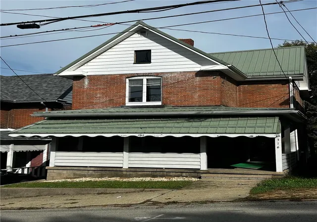 Photo 1 of Single family home for sale at 316 E Fayette St, Connellsville, PA 15425 | MLS# 1775659 | Listing updated on 2026-10-21