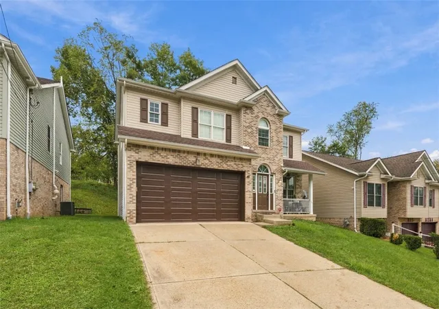 Photo 2 of Single family home for sale at 525 Hoover Rd, Penn Hills, PA 15235 | MLS# 1777262 | Listing updated on 2026-10-16
