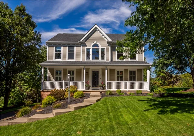 Photo 1 of Single family home for sale at 402 Pin Oak Dr, South Fayette, PA 15057 | MLS# 1777136 | Listing updated on 2026-10-12