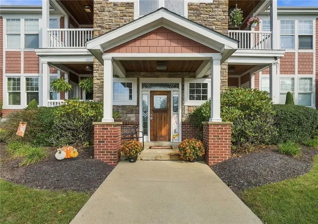Photo 2 of Condo for sale at 282 Berkeley Way, Monroeville, PA 15146 | MLS# 1777496 | Listing updated on 2026-10-16