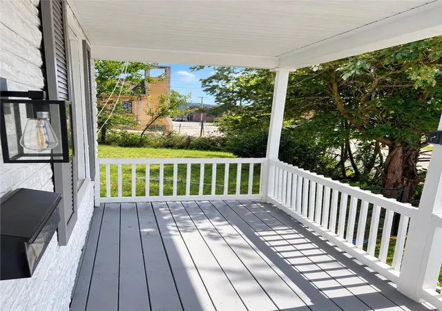 Photo 3 of Single family home for sale at 509 Park Ave, Clairton, PA 15025 | MLS# 1777589 | Listing updated on 2026-10-16
