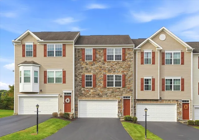 Photo 1 of Sale Pending at 683 Freedom Dr, Collier Twp, PA 15106 | MLS# 1777622 | Listing updated on 2026-10-15