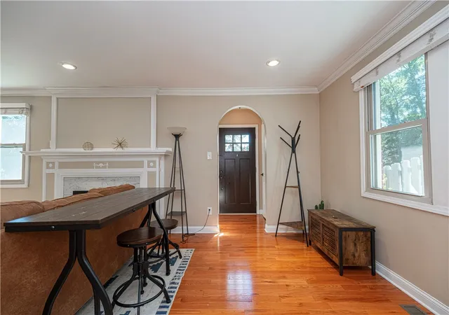 Photo 2 of Single family home for sale at 3 Catalpa Pl, Mt Lebanon, PA 15228 | MLS# 1777516 | Listing updated on 2026-10-14