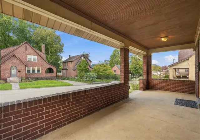 Photo 3 of Single family home for sale at 1515 Maple Ave, Verona, PA 15147 | MLS# 1777659 | Listing updated on 2026-10-19