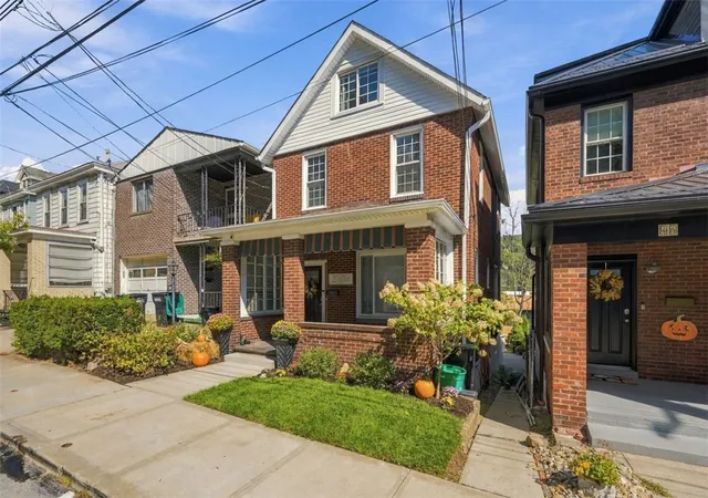 Photo 2 of Single family home for sale at 48 Maplewood St, Etna, PA 15223 | MLS# 1777196 | Listing updated on 2026-10-19