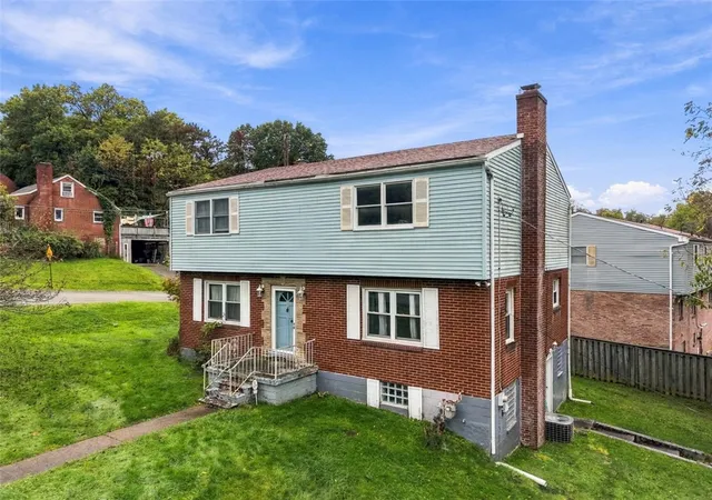 Photo 2 of Single family home for sale at 179 Sycamore Dr, Penn Hills, PA 15235 | MLS# 1777593 | Listing updated on 2026-10-15