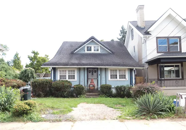 Photo 1 of Single family home for sale at 6338 Stanton Ave, Highland Park, PA 15206 | MLS# 1777703 | Listing updated on 2026-10-14