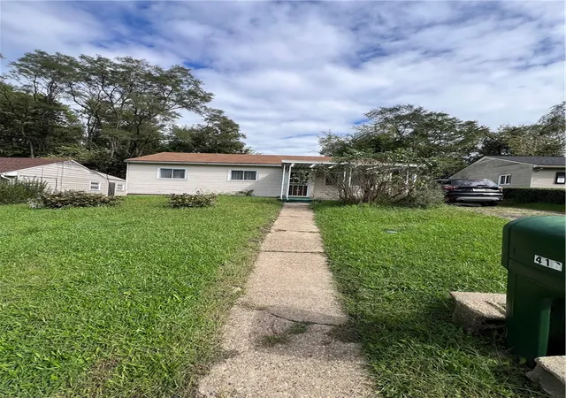 Photo 2 of Single family home for sale at 416 Ferdinand Dr, N Versailles, PA 15137 | MLS# 1777673 | Listing updated on 2026-10-13