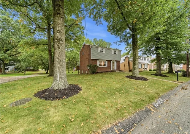 Photo 1 of Single family home for sale at 1015 Evergreen Dr, Penn Hills, PA 15235 | MLS# 1777951 | Listing updated on 2026-10-17