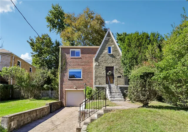 Photo 1 of Single family home for sale at 1529 Hawthorne St, Stanton Heights, PA 15201 | MLS# 1778103 | Listing updated on 2026-10-18