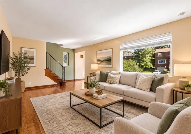 Photo 3 of Single family home for sale at 1529 Hawthorne St, Stanton Heights, PA 15201 | MLS# 1778103 | Listing updated on 2026-10-18
