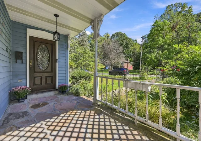 Photo 2 of Single family home for sale at 1027 5th Street, Oakmont, PA 15139 | MLS# 1778212 | Listing updated on 2026-10-20