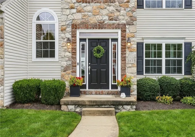 Photo 3 of Single family home for sale at 217 Windham Ln, Adams Twp, PA 16046 | MLS# 1777990 | Listing updated on 2026-10-20