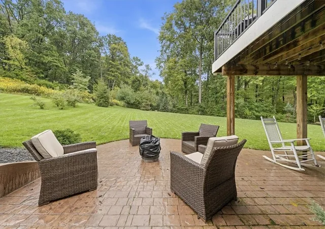 Photo 3 of Single family home for sale at 452 Isabella Ct, Jackson Twp, PA 16063 | MLS# 1777983 | Listing updated on 2026-10-19
