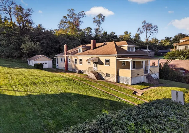 Photo 3 of Single family home for sale at 627 Mcgowan Ave, West Mifflin, PA 15122 | MLS# 1778151 | Listing updated on 2026-10-16