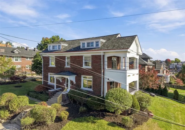 Photo 3 of Single family home for sale at 1152 Dormont Ave, Dormont, PA 15216 | MLS# 1778260 | Listing updated on 2026-10-15