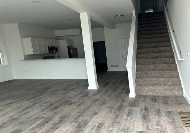 Photo 2 of Single family home for sale at 1711 Warren, Fineview, PA 15212 | MLS# 1777832 | Listing updated on 2026-10-08