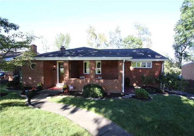 Photo 1 of Sale Pending at 4548 Mapledale Dr, Homestead, PA 15120 | MLS# 1778308 | Listing updated on 2026-10-13