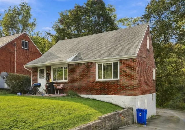 Photo 2 of Single family home for sale at 201 Key Dr, Pittsburgh, PA 15235 | MLS# 1778389 | Listing updated on 2026-10-08