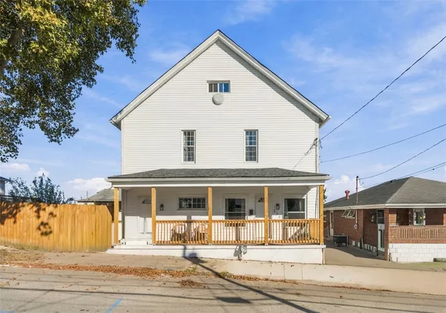 Photo 1 of Single family home for sale at 536 Castner Ave, Donora, PA 15033 | MLS# 1778432 | Listing updated on 2026-10-18