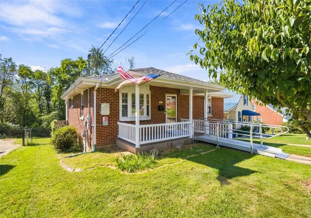 Photo 3 of Single family home for sale at 145 Michigan Ave, New Kensington, PA 15068 | MLS# 1776754 | Listing updated on 2026-10-09