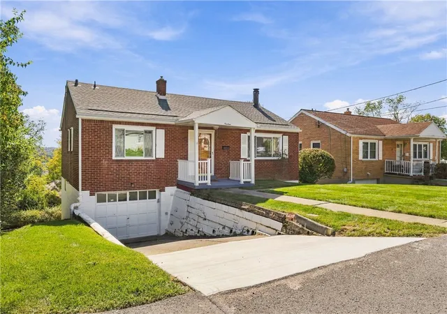 Photo 2 of Single family home for sale at 19 Watson St, Carnegie, PA 15106 | MLS# 1778368 | Listing updated on 2026-10-09