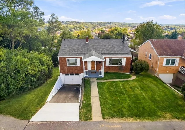 Photo 30 of Single family home for sale at 19 Watson St, Carnegie, PA 15106 | MLS# 1778368 | Listing updated on 2026-10-09